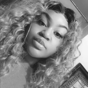 Meet your Posher, Alingelina